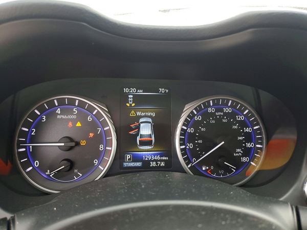 2017 INFINITI Q50
