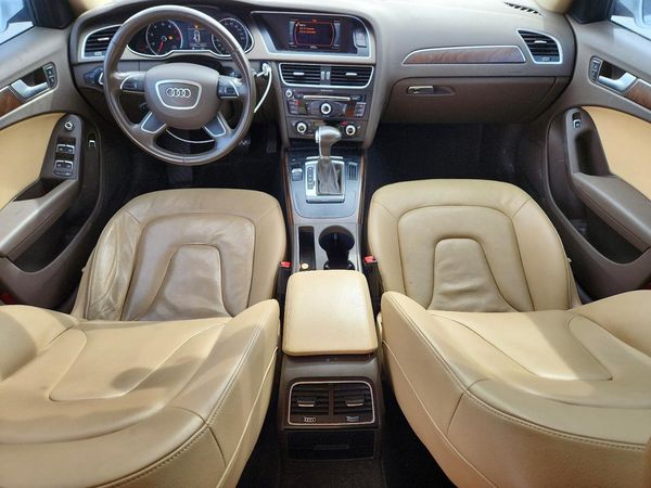 2015 AUDI A4 Premium