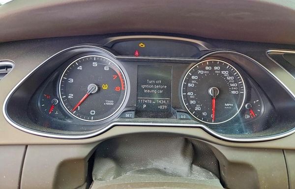 2015 AUDI A4 Premium