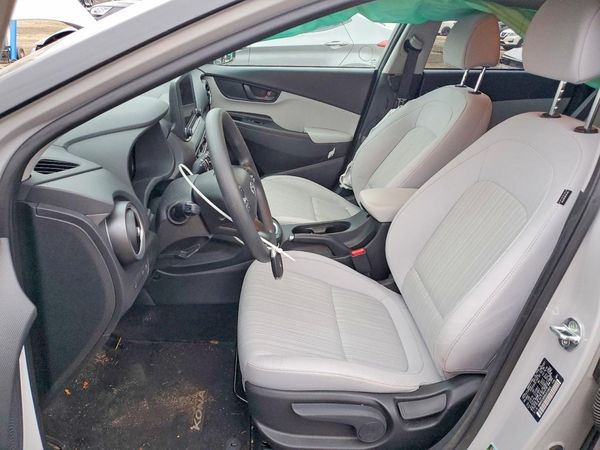 2022 HYUNDAI KONA