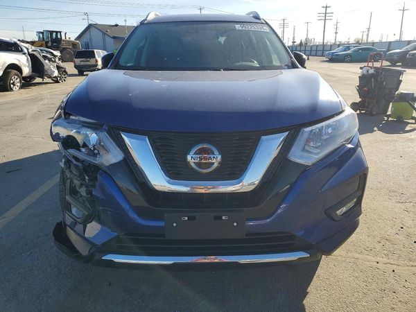 2019 NISSAN ROGUE