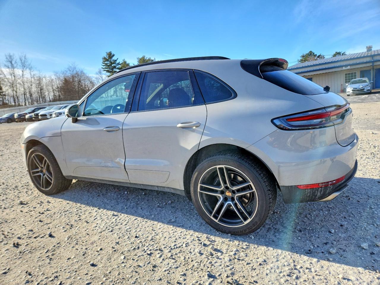 2021 PORSCHE MACAN Base
