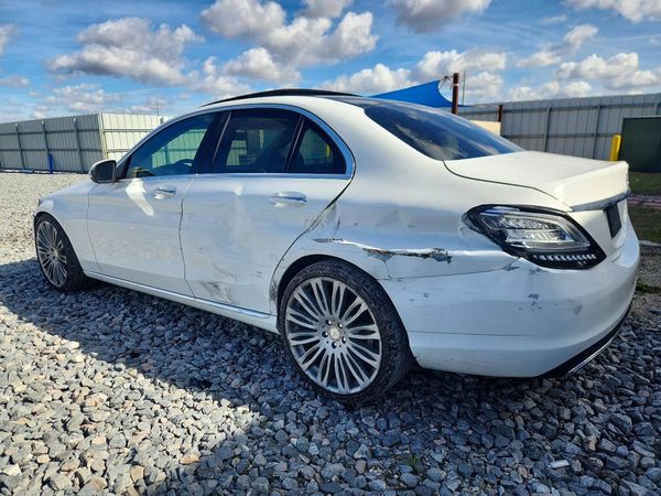 2020 MERCEDES-BENZ C C300