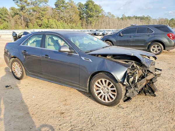 2013 CADILLAC CTS Luxury