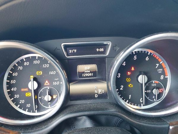 2015 MERCEDES-BENZ GL GL550 4MATIC
