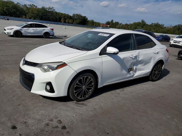 2015 TOYOTA COROLLA