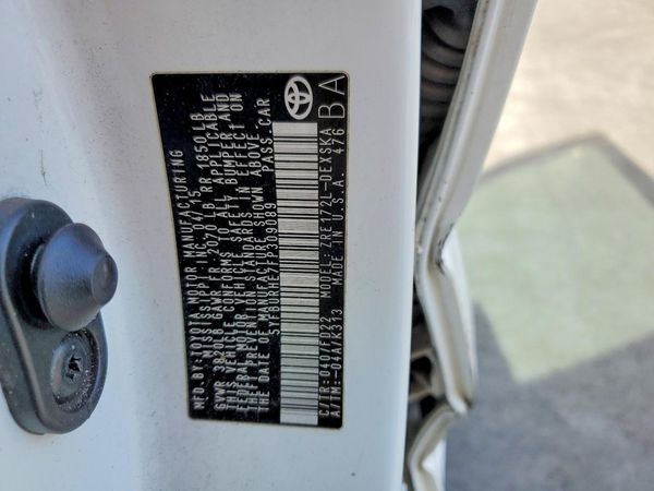 2015 TOYOTA COROLLA