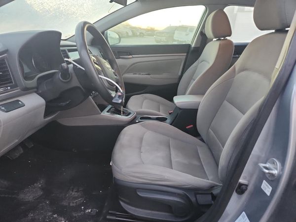 2017 HYUNDAI ELANTRA