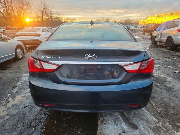 2012 HYUNDAI SONATA