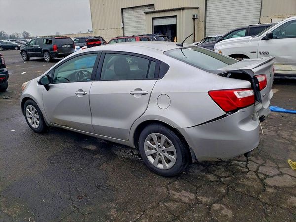 2013 KIA RIO