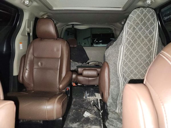 2016 TOYOTA SIENNA
