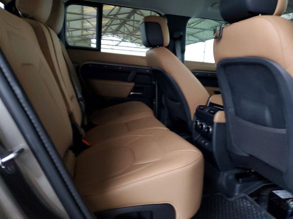 2025 LAND ROVER DEFENDER