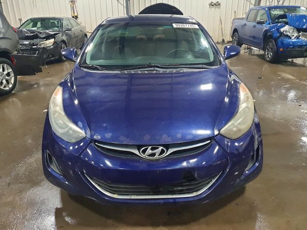 2013 HYUNDAI ELANTRA