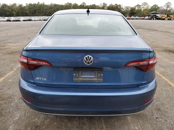 2021 VOLKSWAGEN JETTA S / SE / R-Line