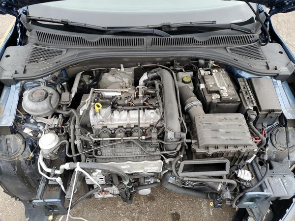 2021 VOLKSWAGEN JETTA S / SE / R-Line