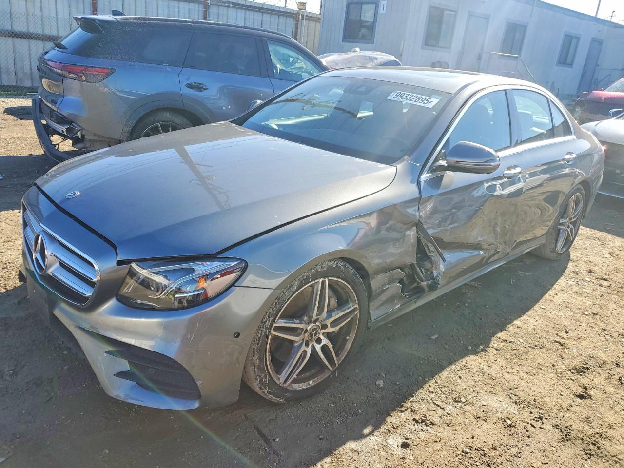 2018 MERCEDES-BENZ E E300
