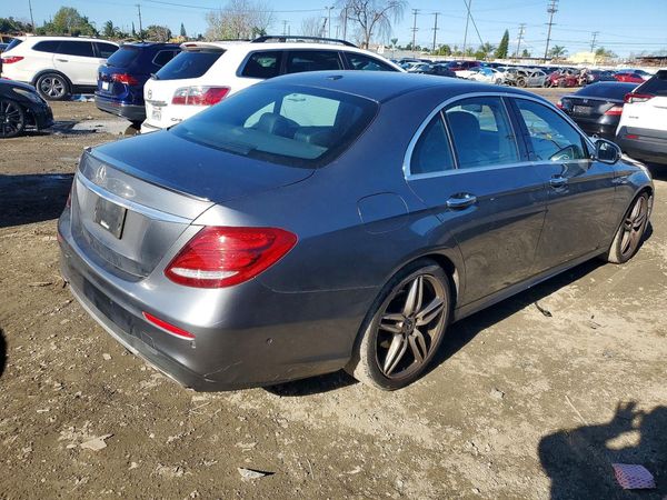 2018 MERCEDES-BENZ E E300