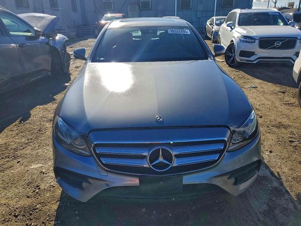 2018 MERCEDES-BENZ E E300