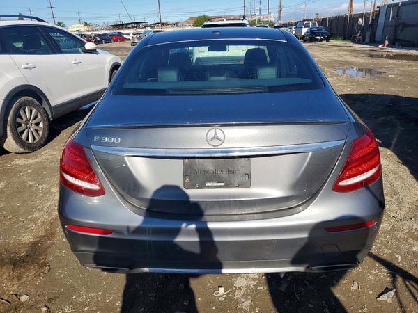 2018 MERCEDES-BENZ E E300