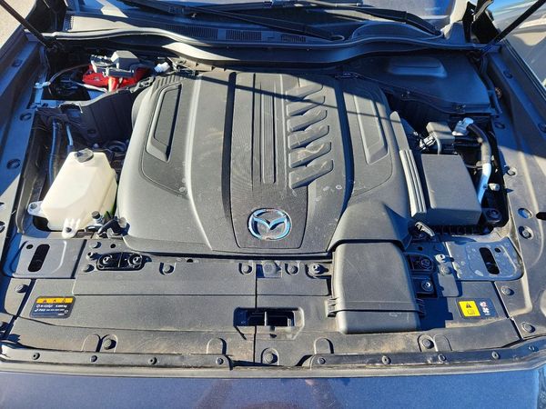 2025 MAZDA CX-90 Premium Sport — Engine bay