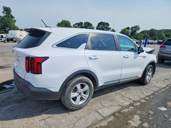 2021 KIA SORENTO