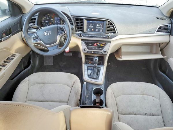 2017 HYUNDAI ELANTRA
