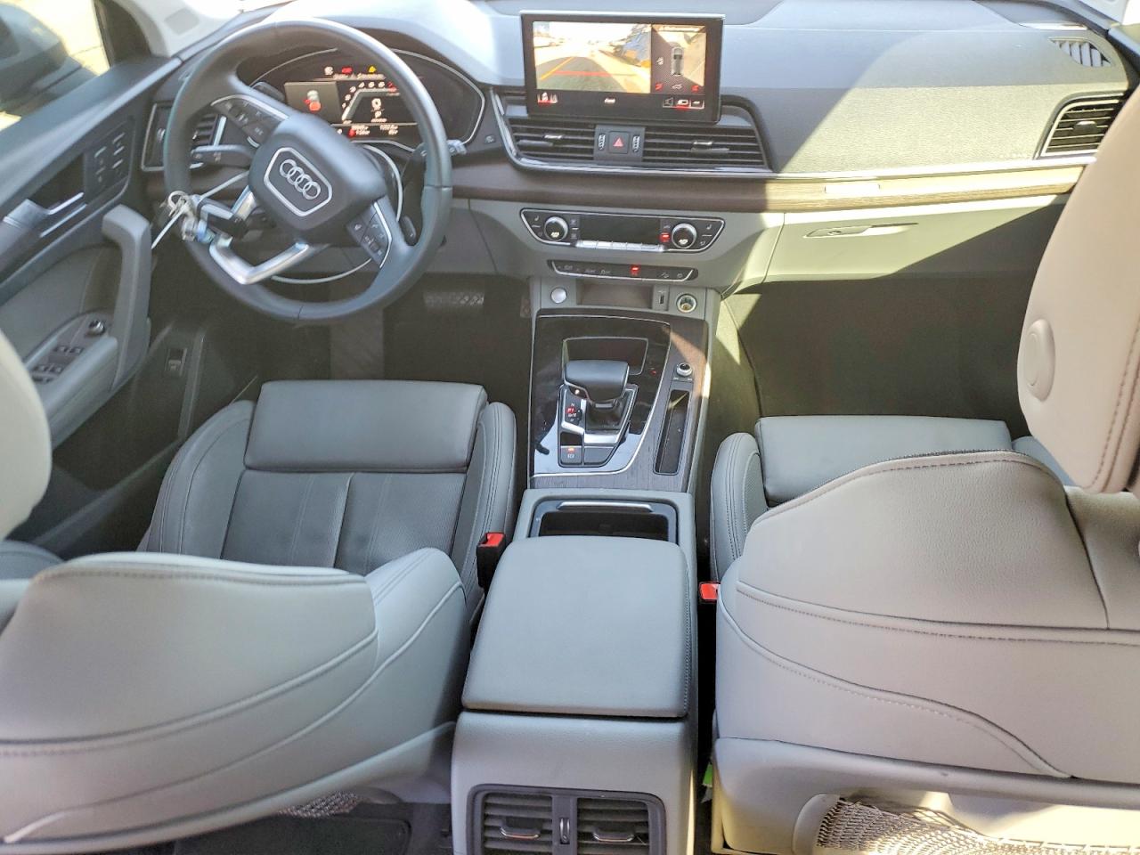 2022 AUDI Q5
