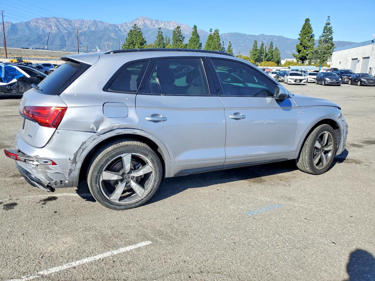 2022 AUDI Q5