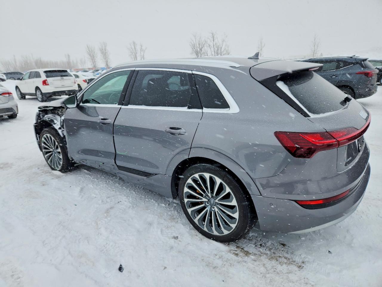2019 AUDI E-TRON e-tron quattro Prestige