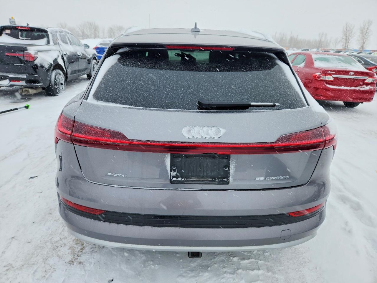 2019 AUDI E-TRON e-tron quattro Prestige