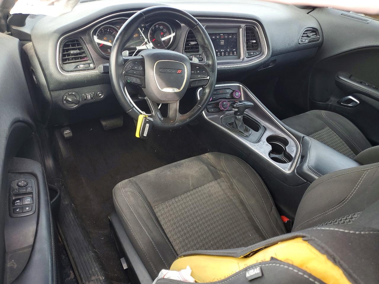 2018 DODGE CHALLENGER SXT