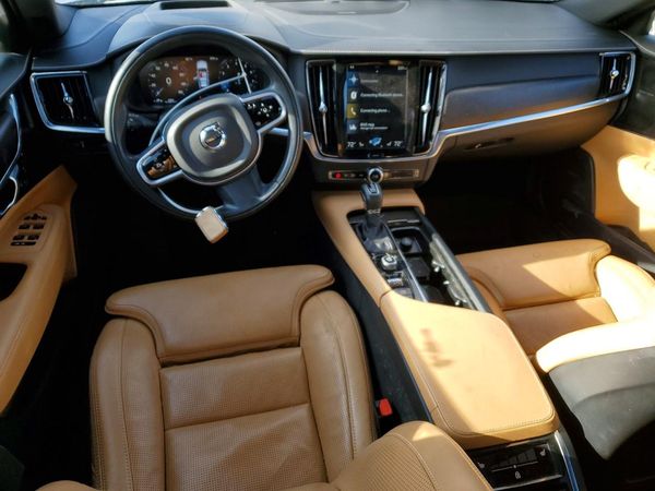 2020 VOLVO V90 CROSS COUNTRY Inscription