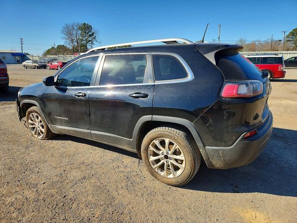 2019 JEEP CHEROKEE LATITUDE FWD