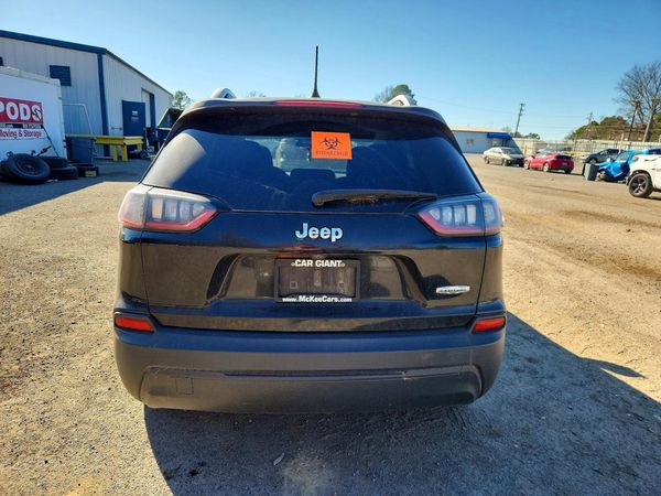2019 JEEP CHEROKEE LATITUDE FWD