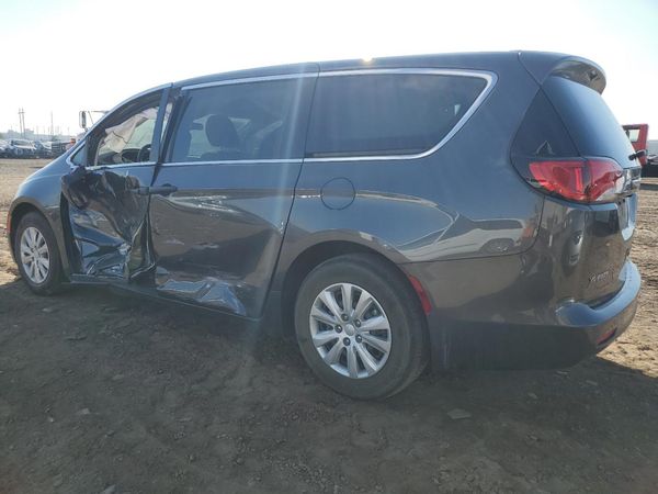 2021 CHRYSLER VOYAGER