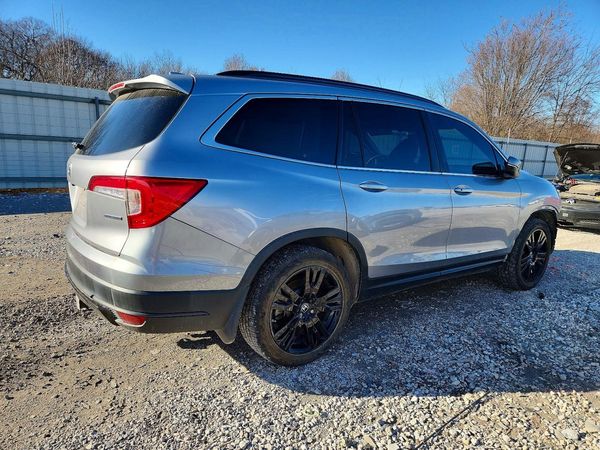 2021 HONDA PILOT SE