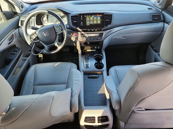 2021 HONDA PILOT SE