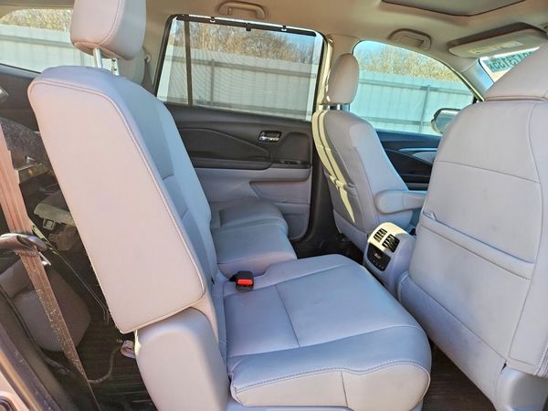 2021 HONDA PILOT SE