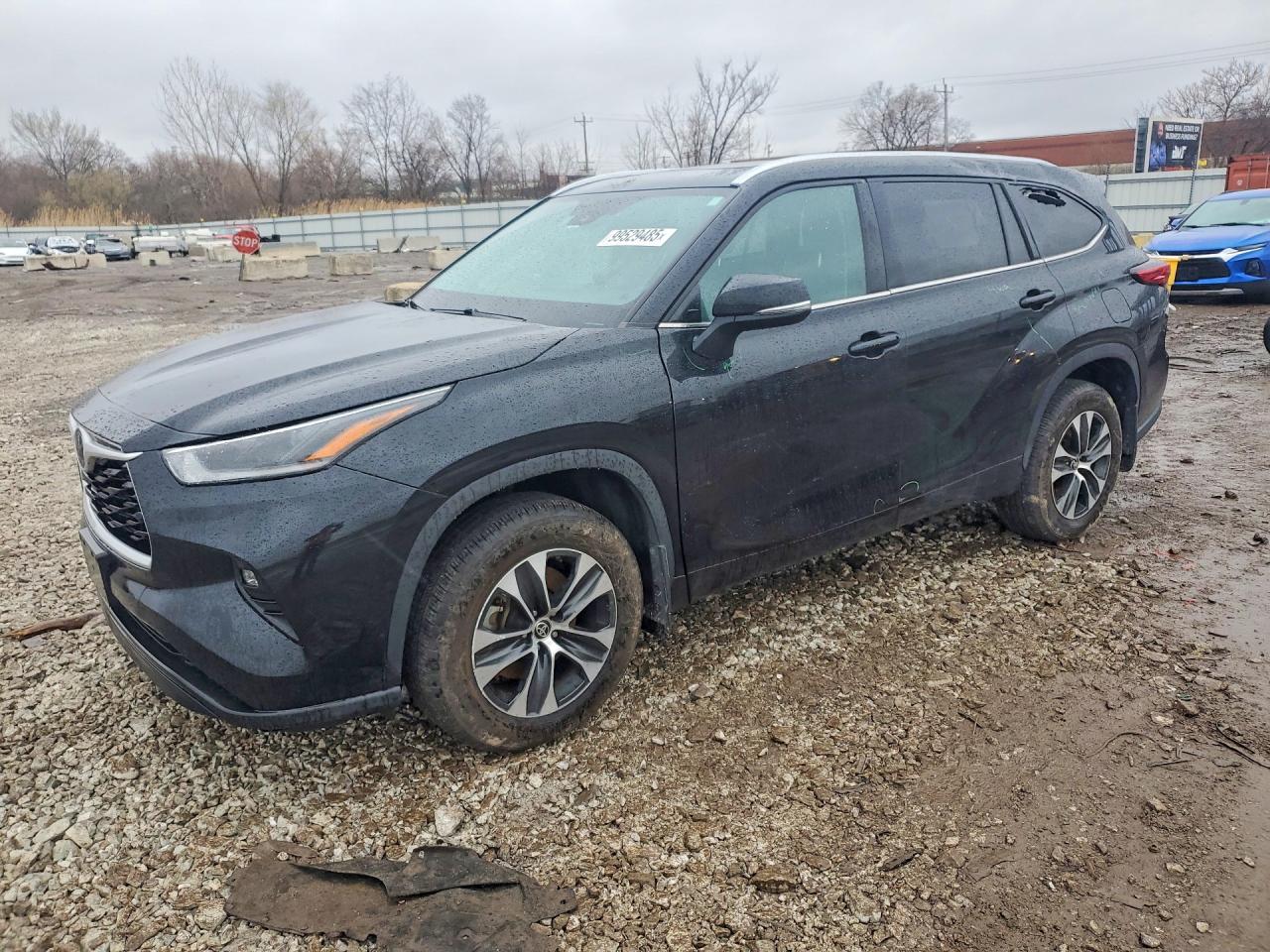 2021 TOYOTA HIGHLANDER