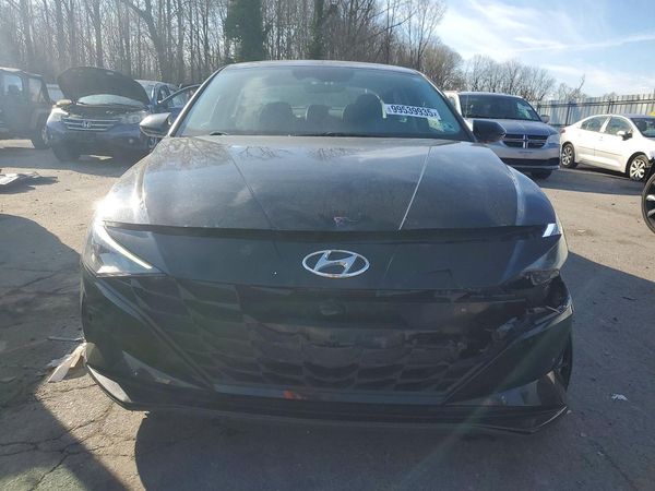 2021 HYUNDAI ELANTRA