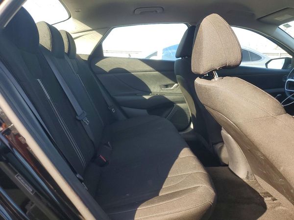 2021 HYUNDAI ELANTRA
