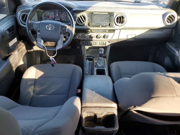 2017 TOYOTA TACOMA