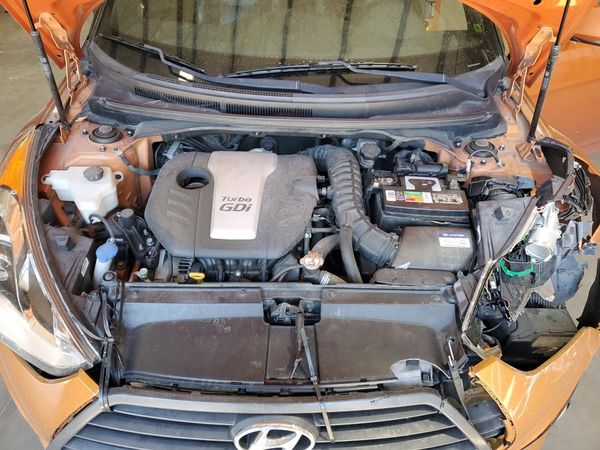 2016 HYUNDAI VELOSTER
