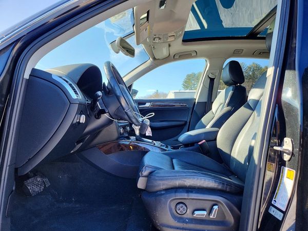2013 AUDI Q5 Premium Plus