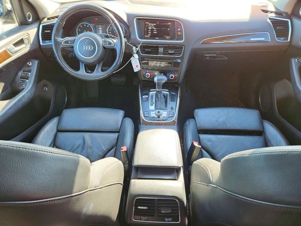 2013 AUDI Q5 Premium Plus