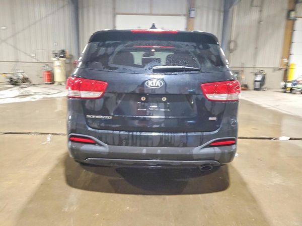 2017 KIA SORENTO L, LX