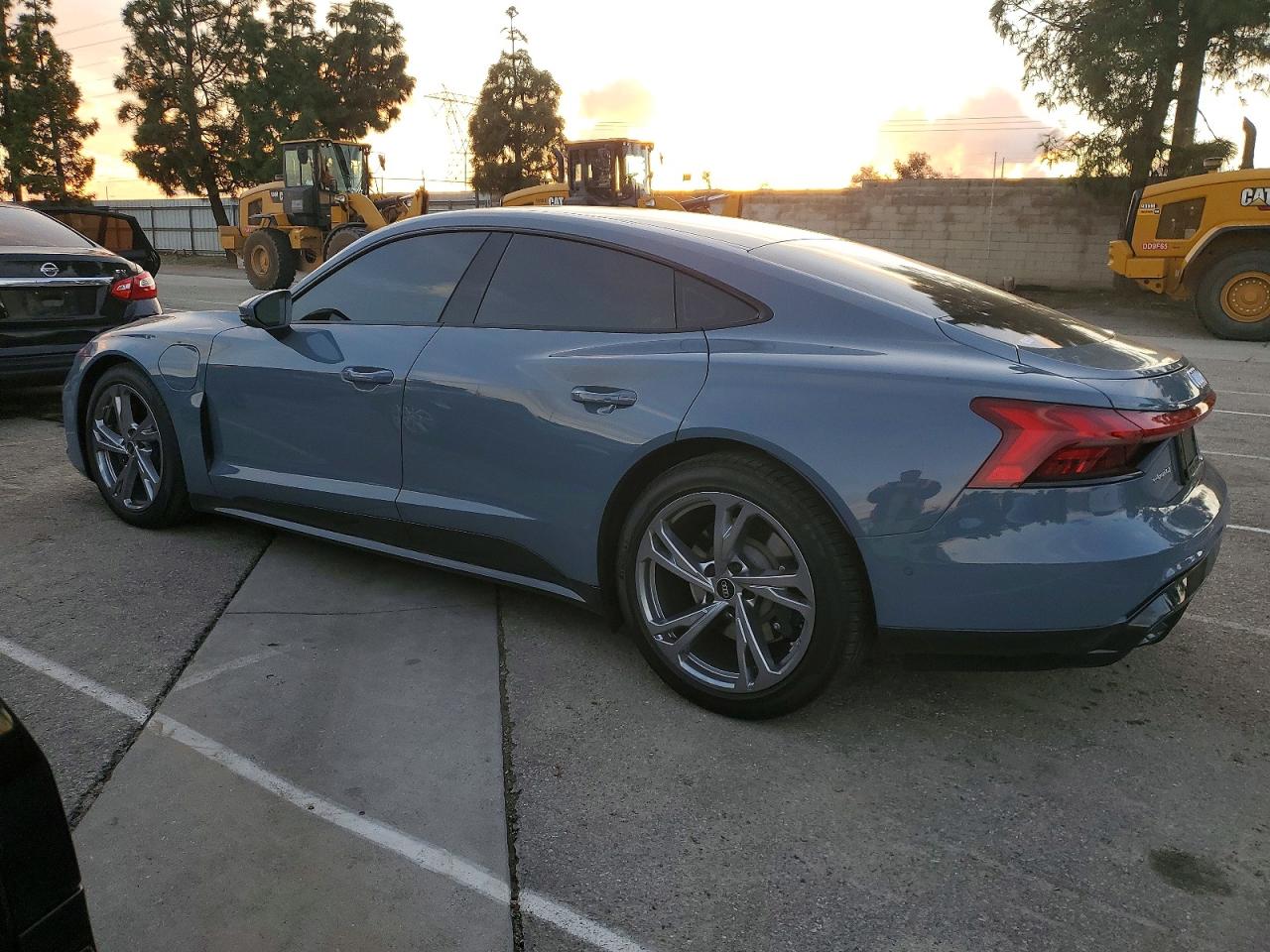 2023 AUDI E-TRON GT quattro Prestige