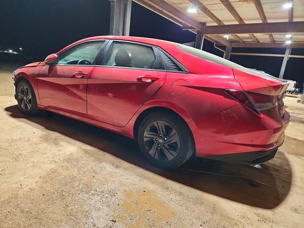 2022 HYUNDAI ELANTRA SEL w/Convenience Pkg