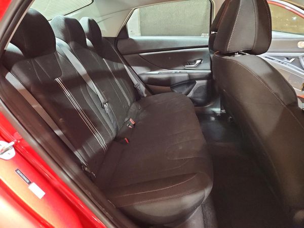 2022 HYUNDAI ELANTRA SEL w/Convenience Pkg