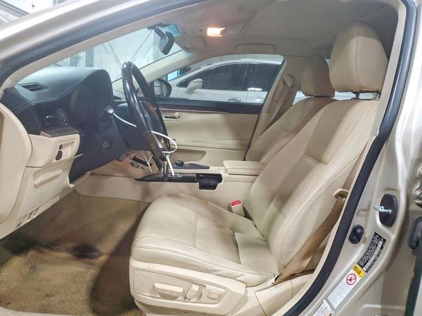 2015 LEXUS ES